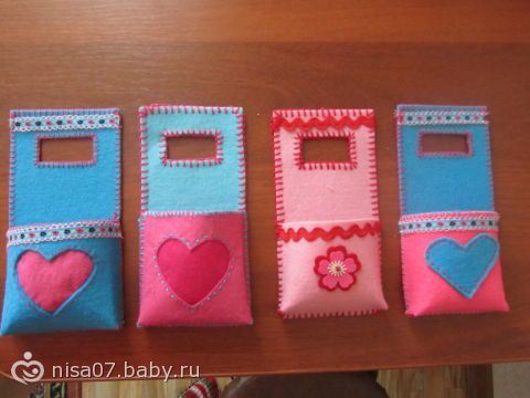 Кармашки для наушников Кармашки для наушников