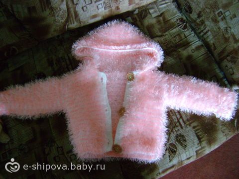 Жилет из травки связанное спицами Жилет из травки связанное спицами