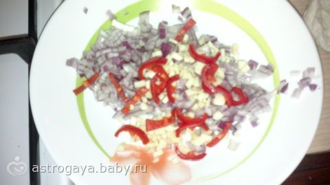Ника белоцерковская рецепт лазаньи. 1078535.69906258. Ника белоцерковская рецепт лазаньи фото. Ника белоцерковская рецепт лазаньи-1078535.69906258. картинка Ника белоцерковская рецепт лазаньи. картинка 1078535.69906258. Тесто: Замесить тесто, дать ему отдохнуть и раскатать в полосы шириной 15 см и толщиной 1 мм.